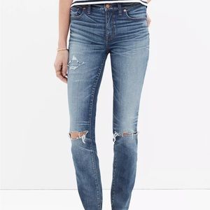 Madewell High Riser Distressed Skinny jean.